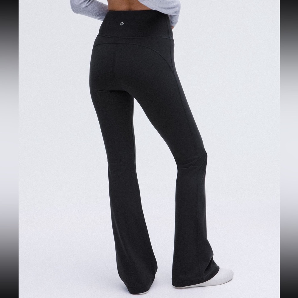 Lululemon Grove Flare Pant